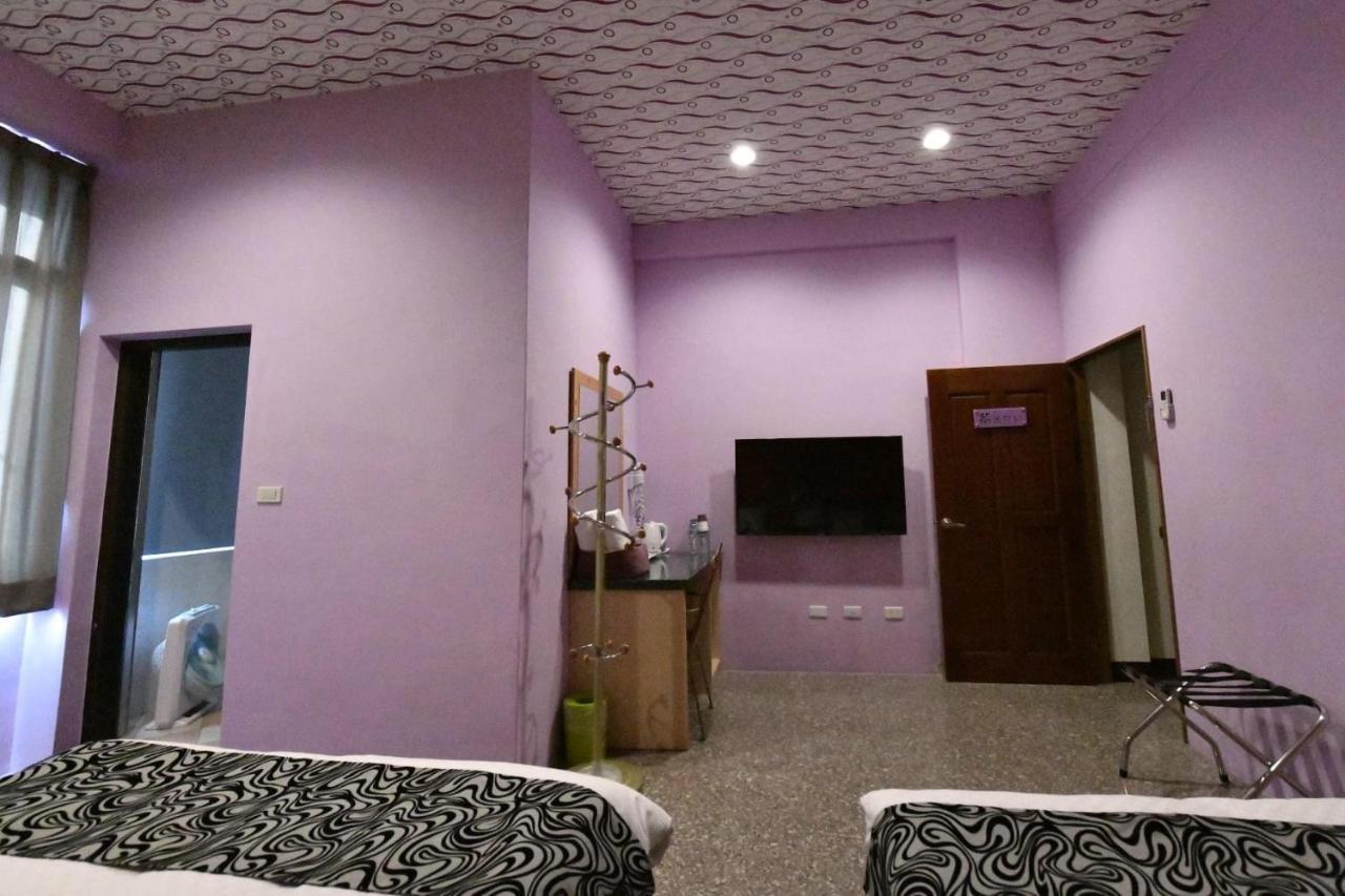 Chu Dream Hostel Kota Hualien Bagian luar foto