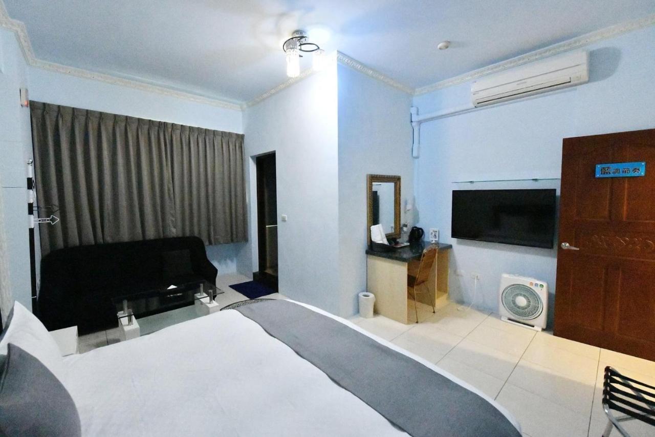 Chu Dream Hostel Kota Hualien Bagian luar foto