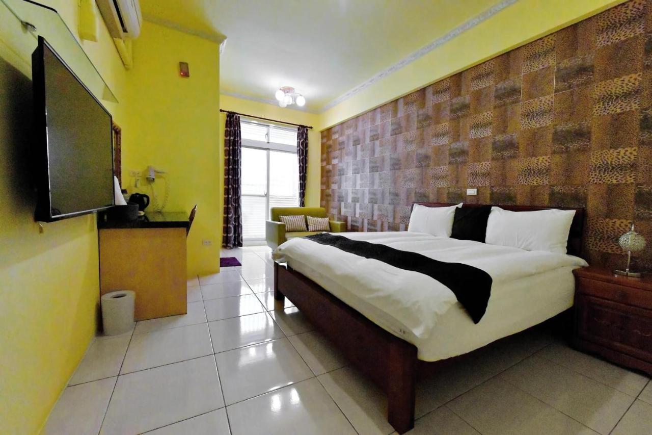 Chu Dream Hostel Kota Hualien Bagian luar foto