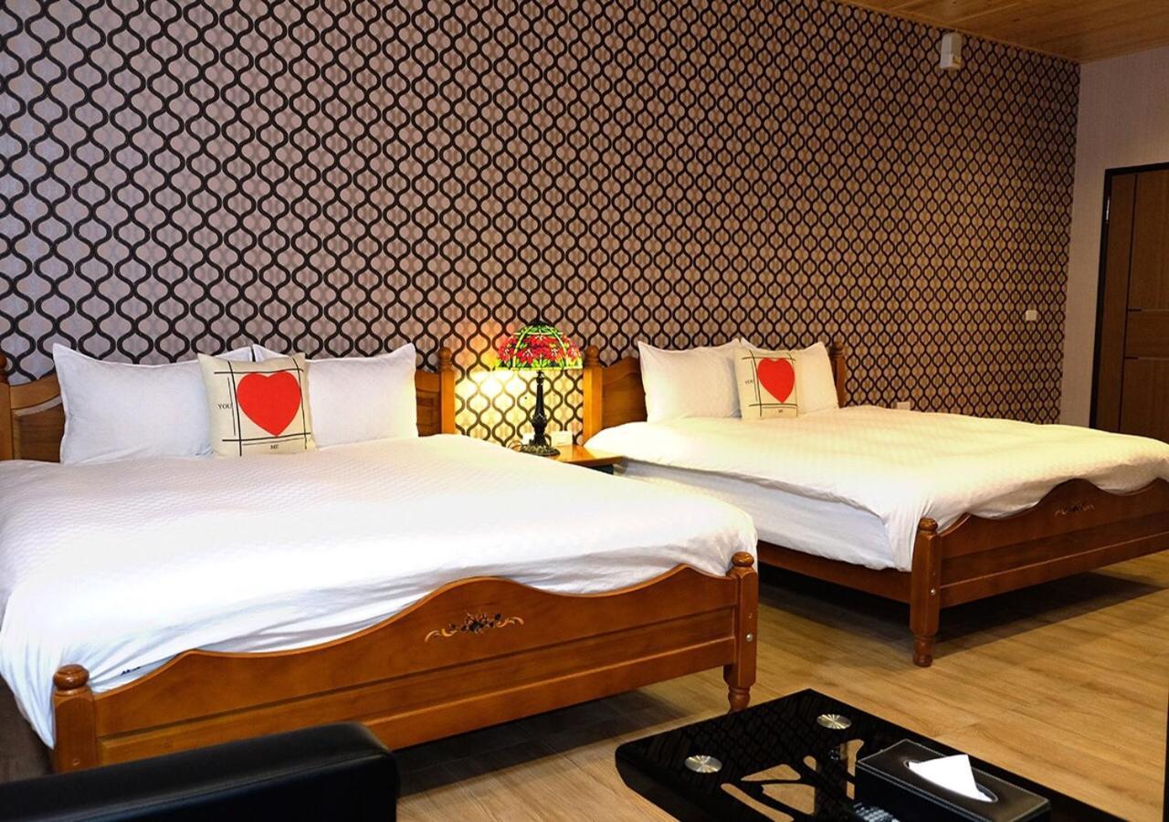 Chu Dream Hostel Kota Hualien Bagian luar foto